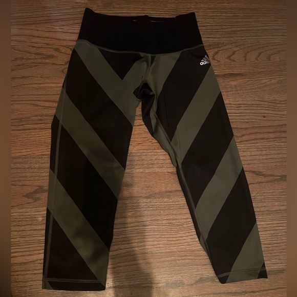 Adidas pants size XS‎ - Picture 1 of 4